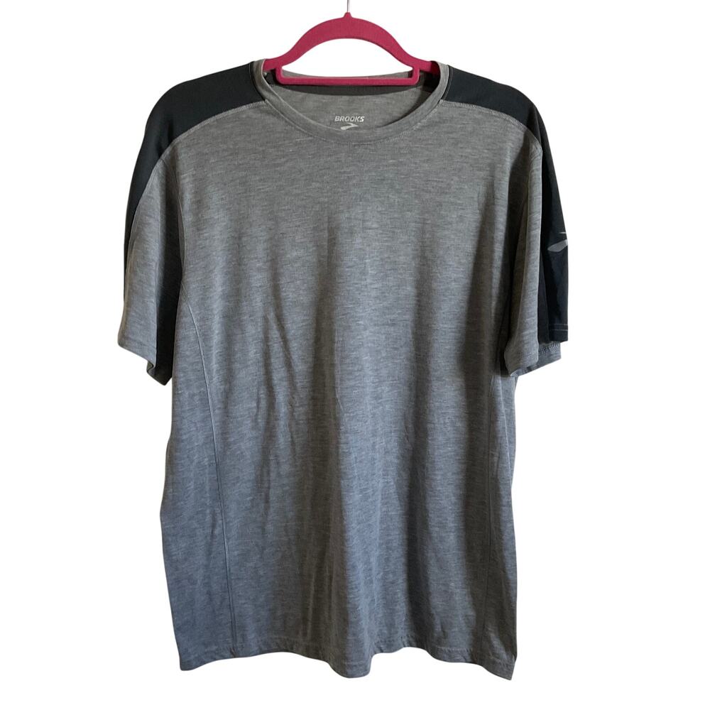 Brooks‎ Running Men’s Grey Short Sleeve Performance Tee - Size Large